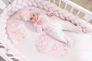 Pink Ballon Bib muslin